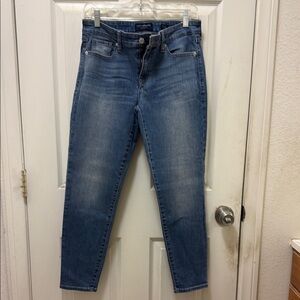 Lucky Brand Blue Ankle Cropped Jeans